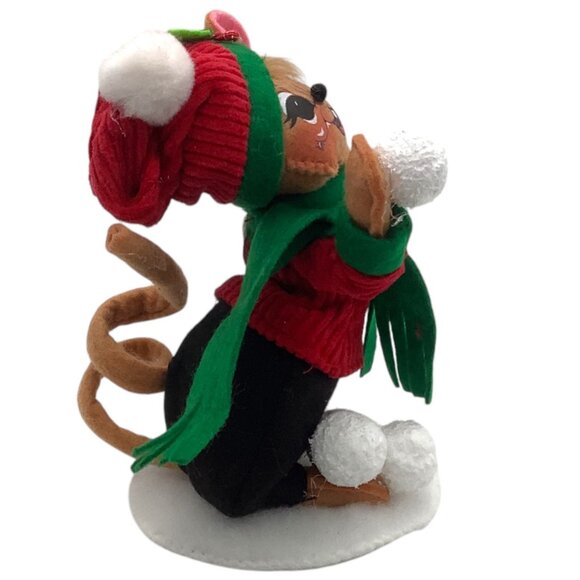 NWT ANNALEE DOLLS 6" Snow Fun Snowball Fight Mouse 610819 Christmas 2020 Posable - Picture 4 of 4